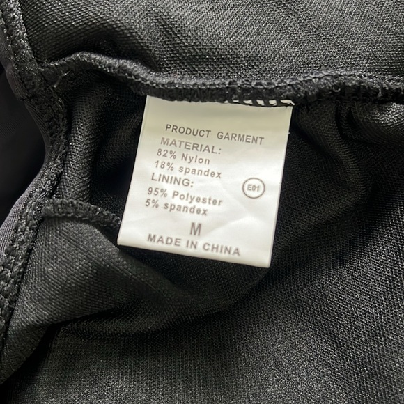 Classic Black Bikini Swim Set - Picture 6 of 7